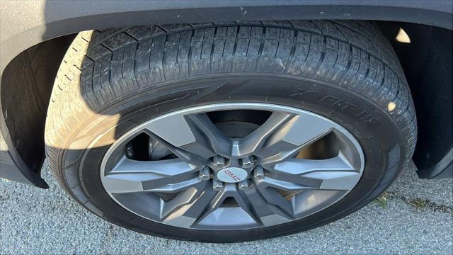 used 2017 GMC Acadia car, priced at $15,998