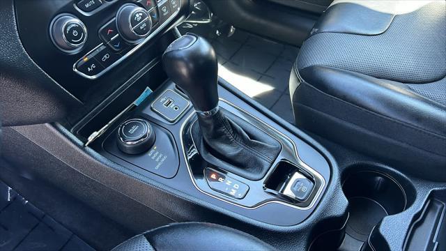 used 2022 Jeep Cherokee car, priced at $24,998