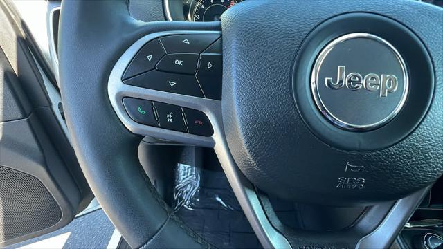 used 2022 Jeep Cherokee car, priced at $24,998