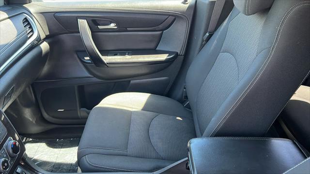used 2016 Chevrolet Traverse car, priced at $9,998