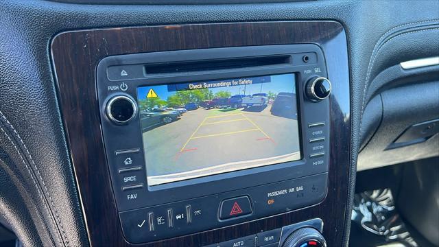 used 2016 Chevrolet Traverse car, priced at $9,998