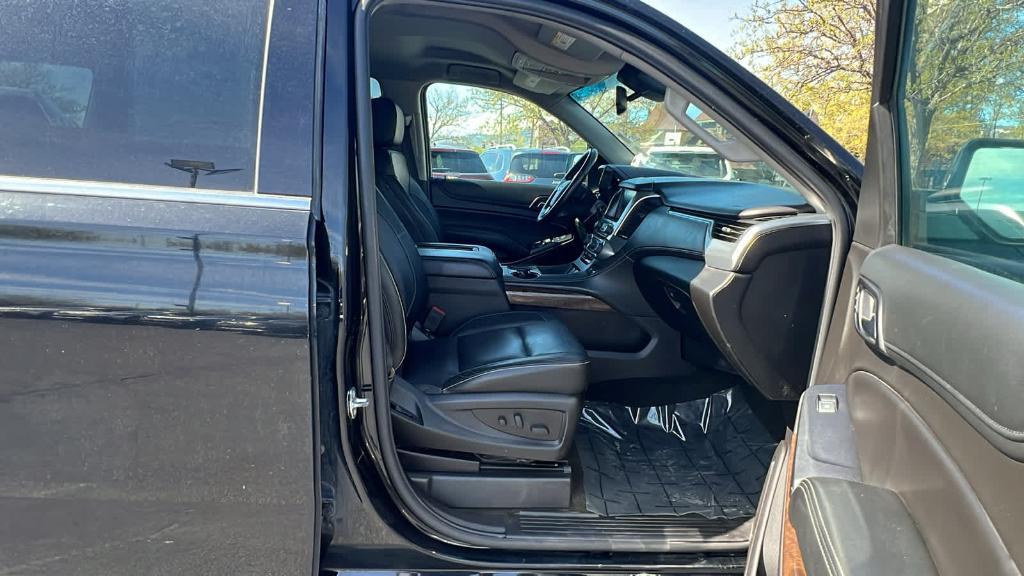 used 2018 Chevrolet Suburban car, priced at $26,995