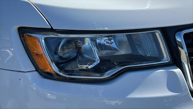 used 2017 Jeep Grand Cherokee car, priced at $19,898