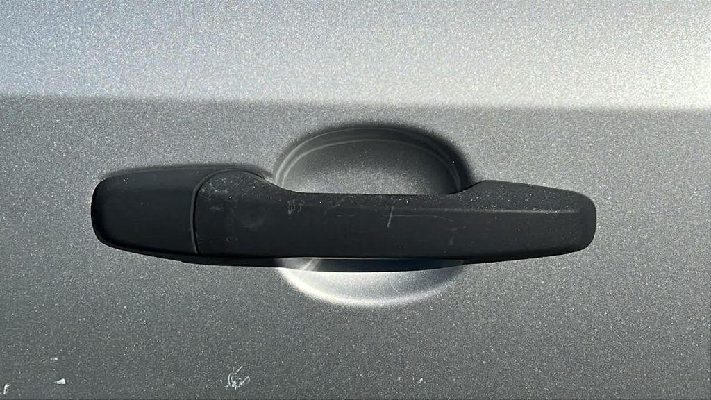 used 2013 Ford Edge car, priced at $9,997