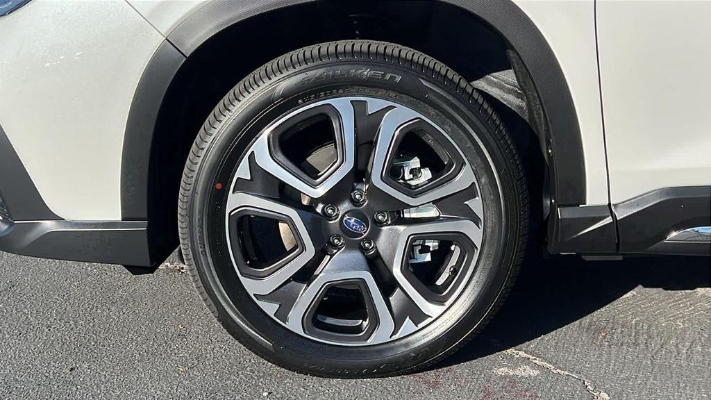 new 2025 Subaru Ascent car, priced at $46,844