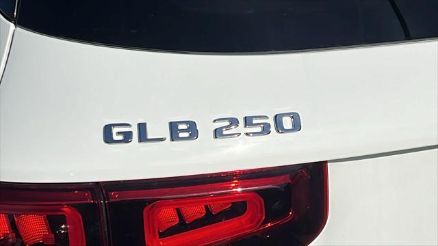 used 2022 Mercedes-Benz GLB 250 car, priced at $32,995