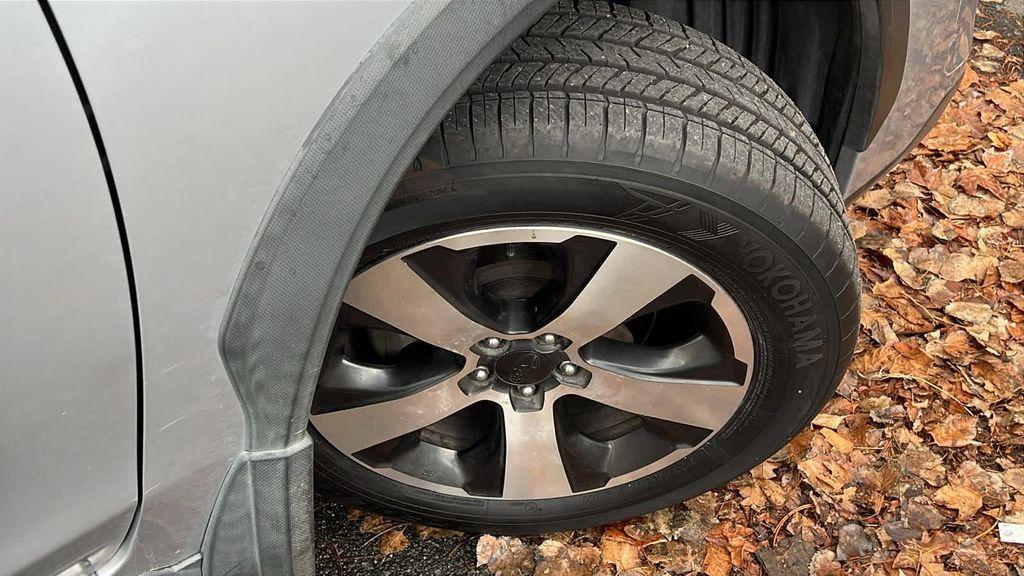 used 2014 Subaru XV Crosstrek Hybrid car, priced at $9,999