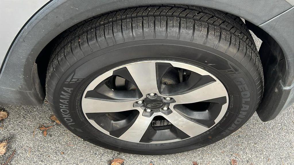 used 2014 Subaru XV Crosstrek Hybrid car, priced at $9,999