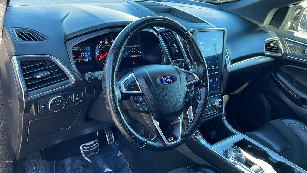 used 2022 Ford Edge car, priced at $28,997