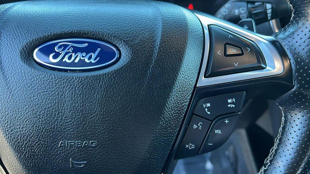 used 2022 Ford Edge car, priced at $28,997