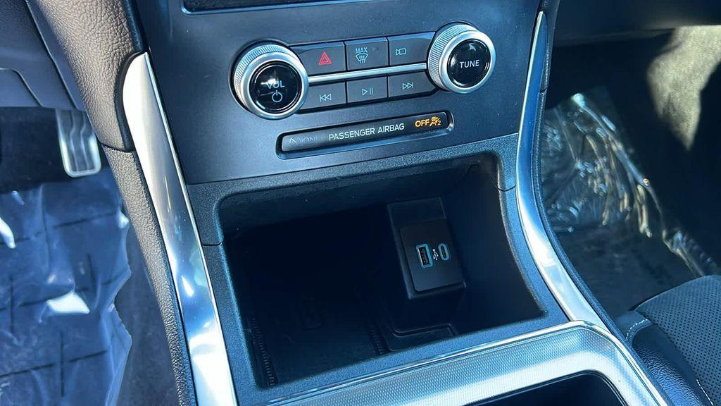 used 2022 Ford Edge car, priced at $28,997