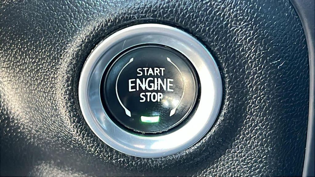used 2019 GMC Sierra 1500 car, priced at $27,977