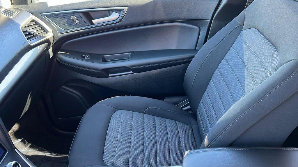 used 2024 Ford Edge car, priced at $25,997