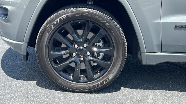 used 2021 Jeep Grand Cherokee car, priced at $26,399