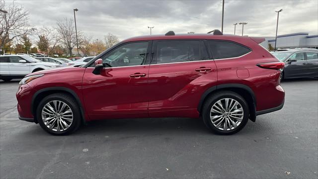 used 2021 Toyota Highlander car, priced at $36,995