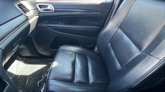 used 2020 Jeep Grand Cherokee car, priced at $20,609