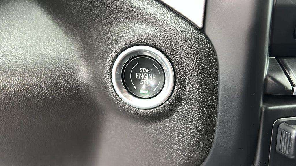 used 2020 GMC Sierra 1500 car, priced at $35,597