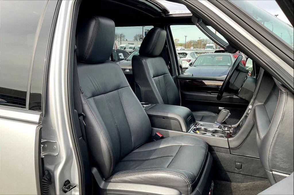 used 2017 Lincoln Navigator car, priced at $25,987