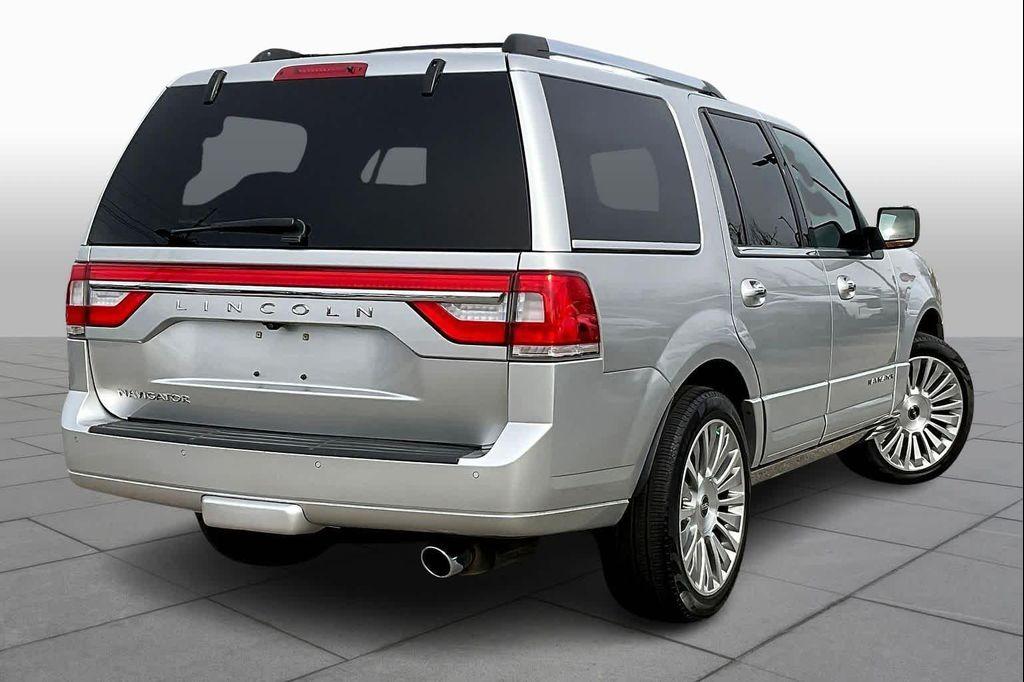used 2017 Lincoln Navigator car, priced at $25,987