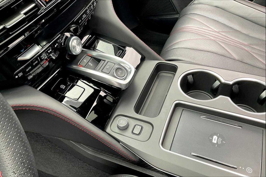 used 2025 Acura MDX car, priced at $58,787