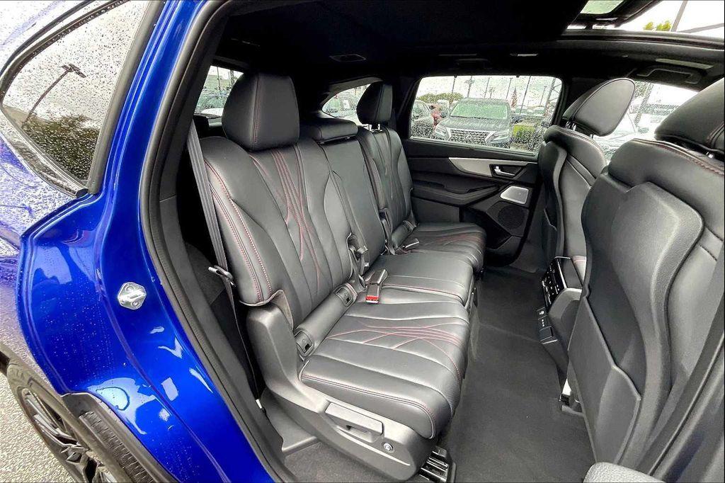 used 2025 Acura MDX car, priced at $58,787