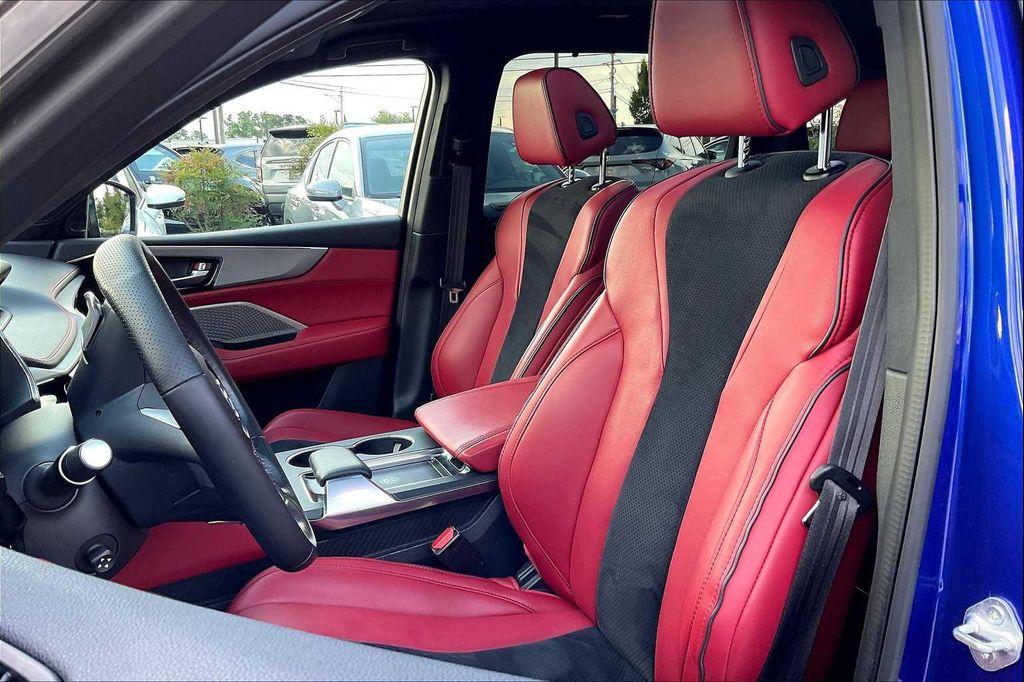 used 2022 Acura MDX car, priced at $40,987