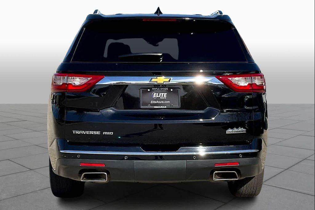 used 2019 Chevrolet Traverse car, priced at $23,987