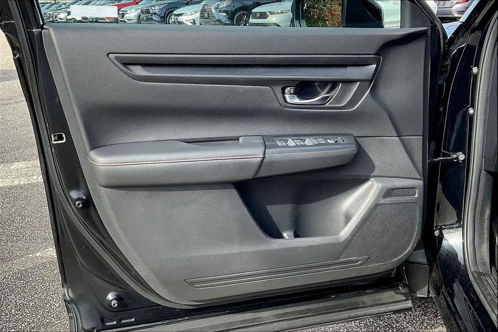 used 2024 Honda CR-V Hybrid car, priced at $31,787