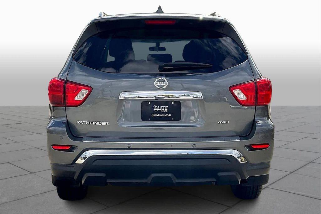 used 2020 Nissan Pathfinder car, priced at $17,287