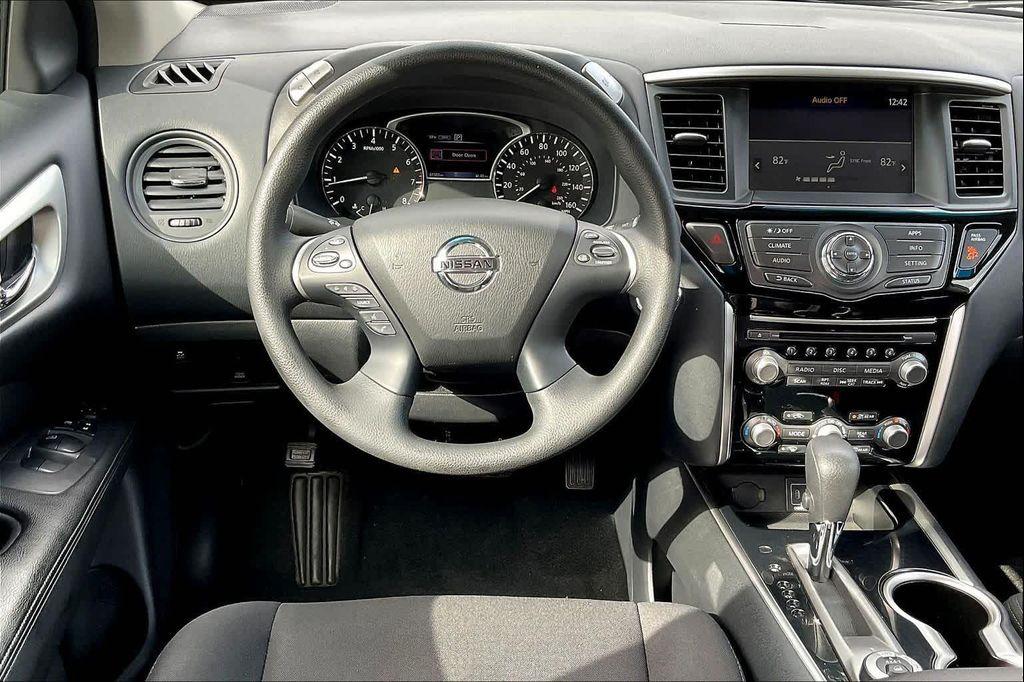 used 2020 Nissan Pathfinder car, priced at $17,287