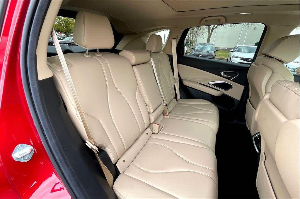 used 2024 Acura RDX car, priced at $40,987