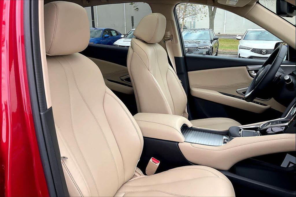 used 2024 Acura RDX car, priced at $40,987
