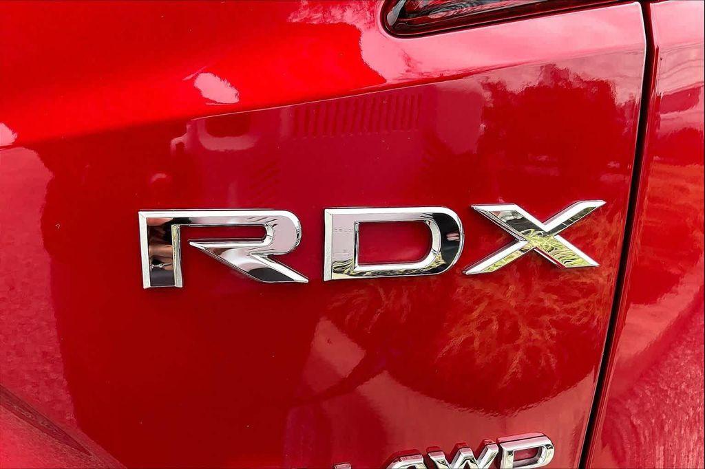 used 2024 Acura RDX car, priced at $40,987
