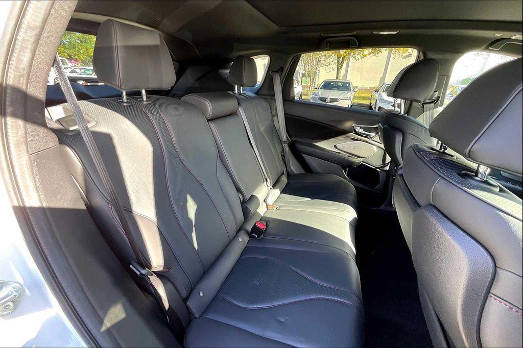 used 2025 Acura RDX car, priced at $45,987