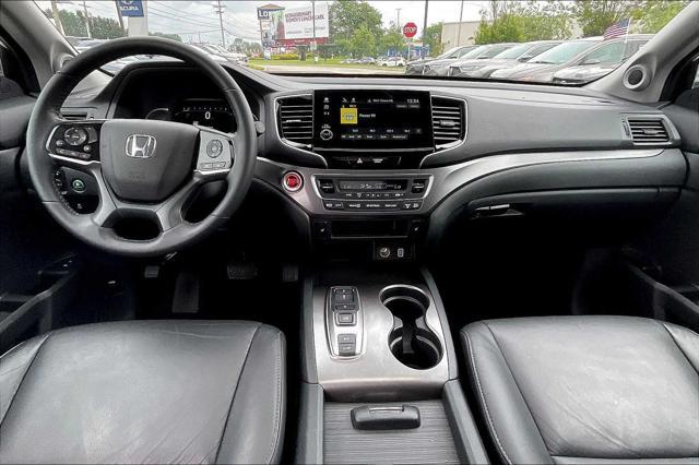 used 2022 Honda Pilot car, priced at $31,387