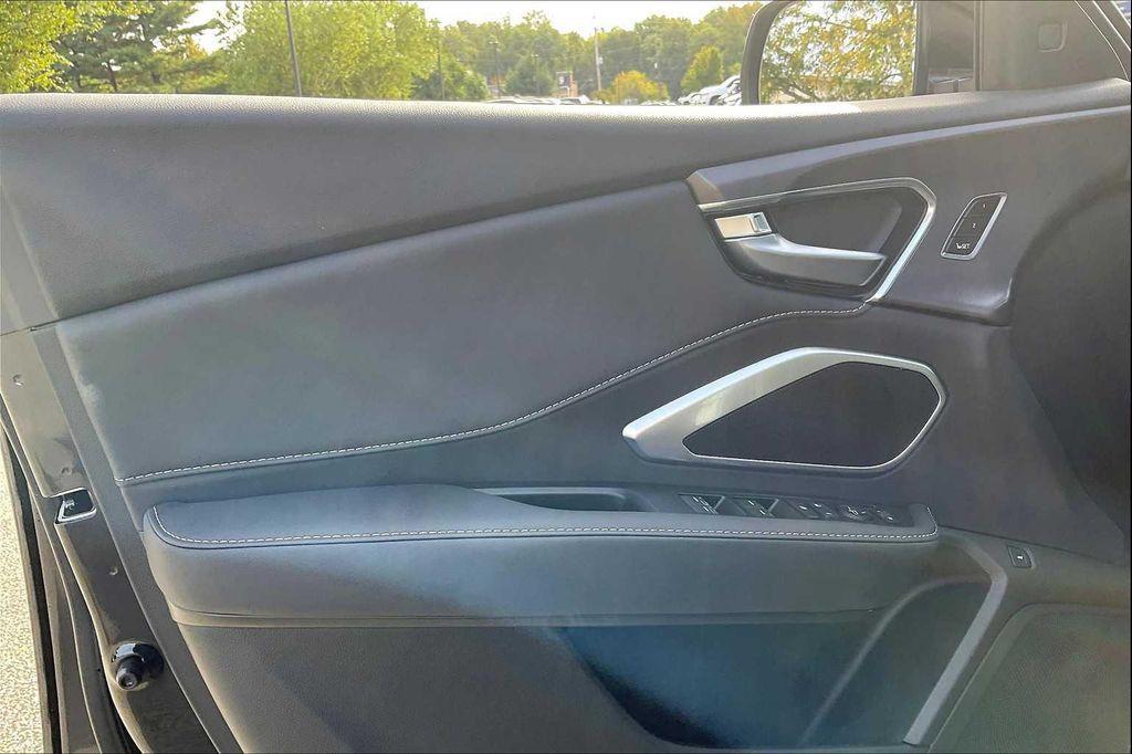 new 2025 Acura RDX car, priced at $46,650