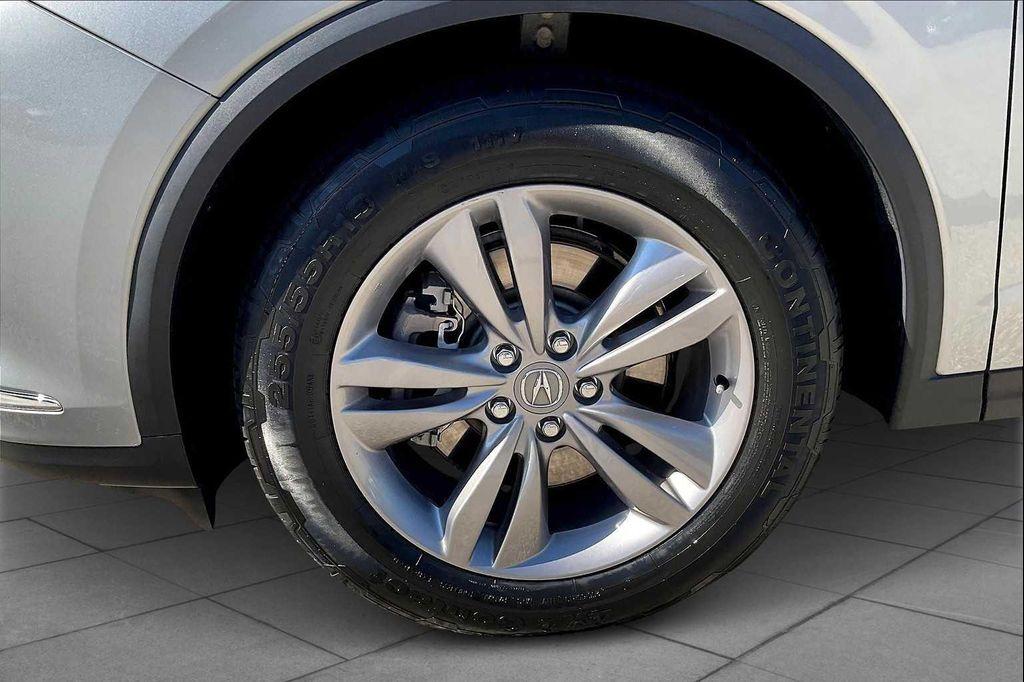 used 2023 Acura MDX car, priced at $38,287