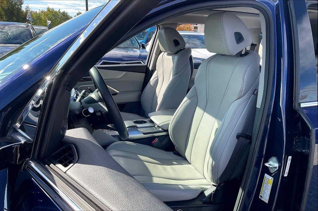 used 2023 Acura MDX car, priced at $42,787