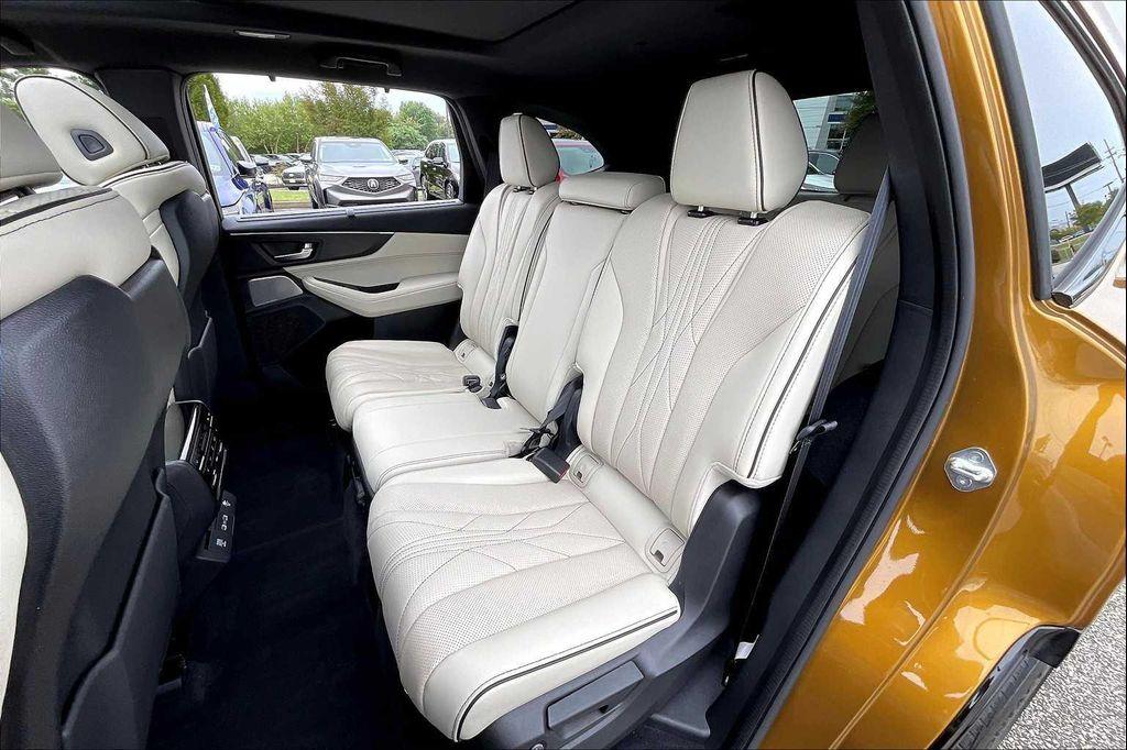 used 2022 Acura MDX car, priced at $46,487