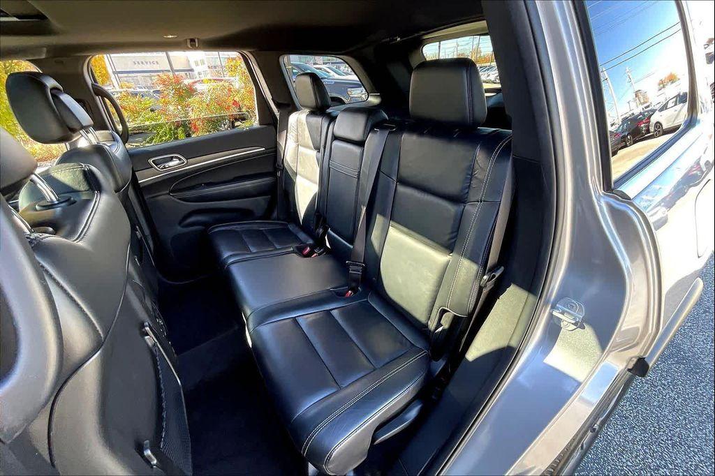 used 2017 Jeep Grand Cherokee car, priced at $14,787