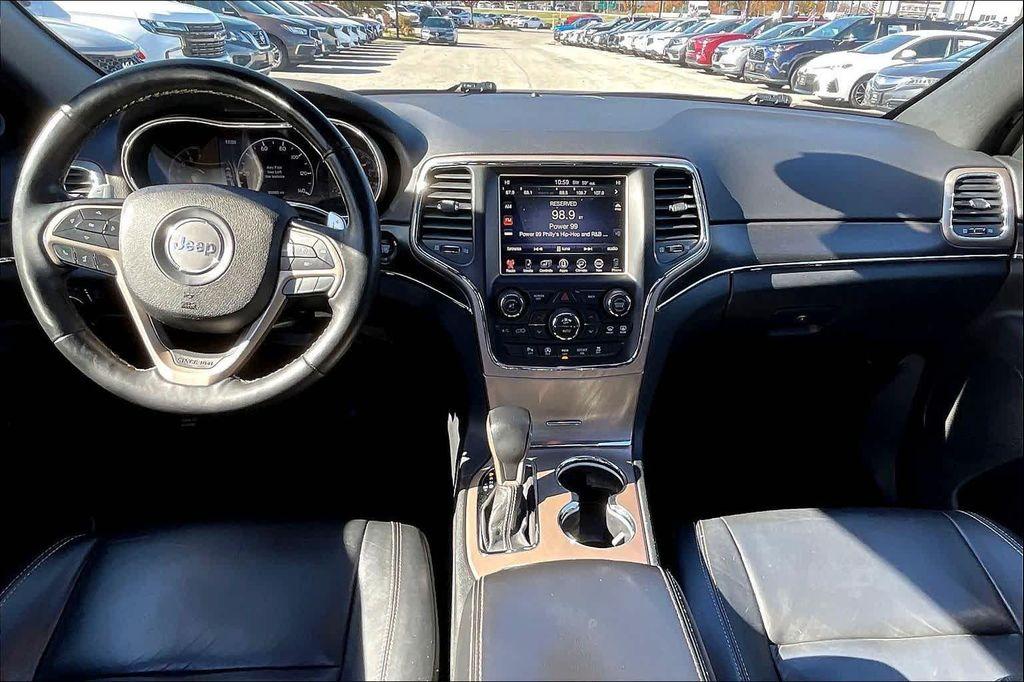 used 2017 Jeep Grand Cherokee car, priced at $14,787