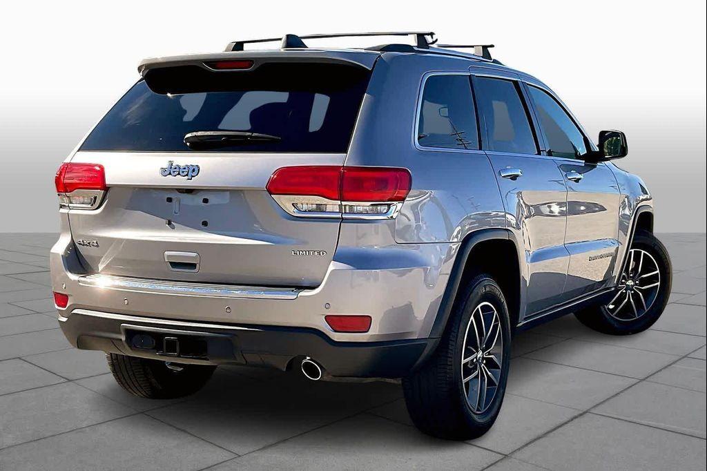 used 2017 Jeep Grand Cherokee car, priced at $14,787