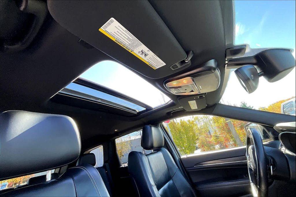 used 2017 Jeep Grand Cherokee car, priced at $14,787