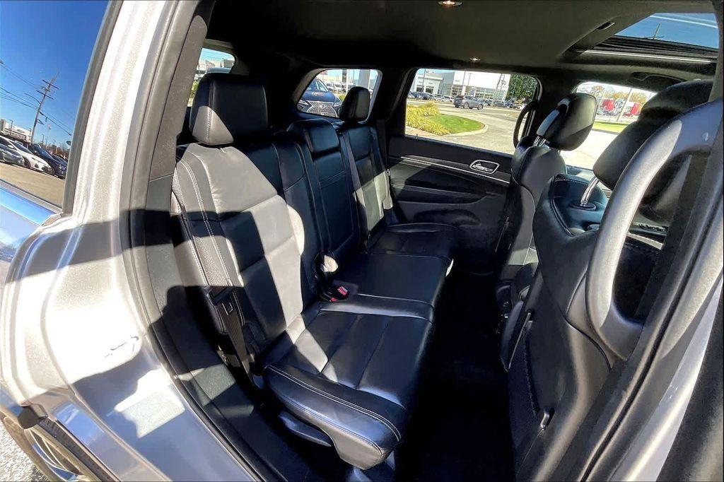 used 2017 Jeep Grand Cherokee car, priced at $14,787