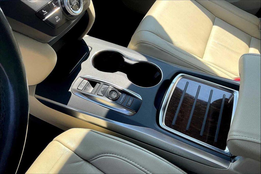 used 2020 Acura MDX car, priced at $29,587