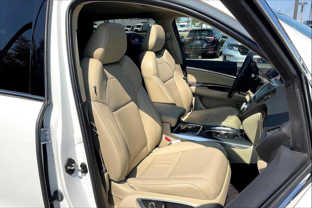 used 2020 Acura MDX car, priced at $29,587