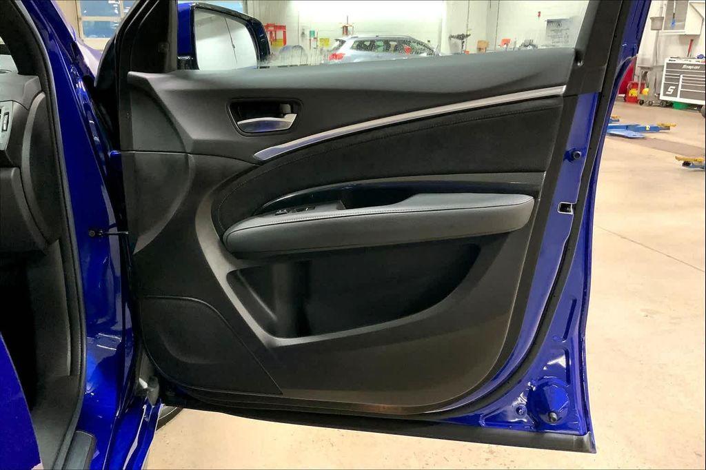 used 2019 Acura MDX car, priced at $28,987