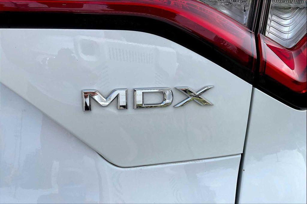 used 2024 Acura MDX car, priced at $49,187