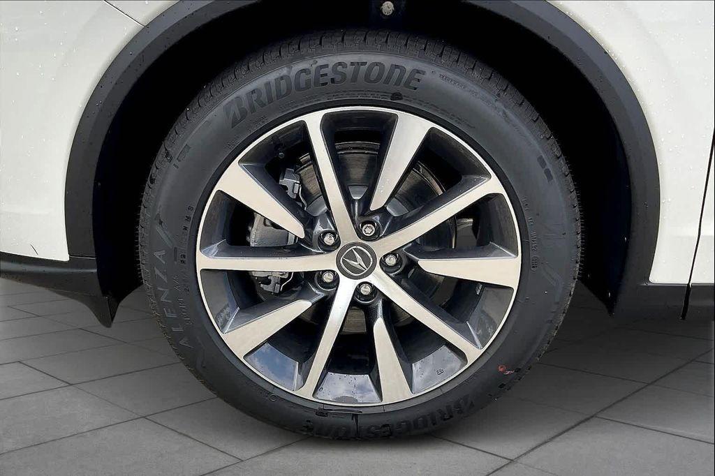 new 2026 Acura MDX car, priced at $61,350