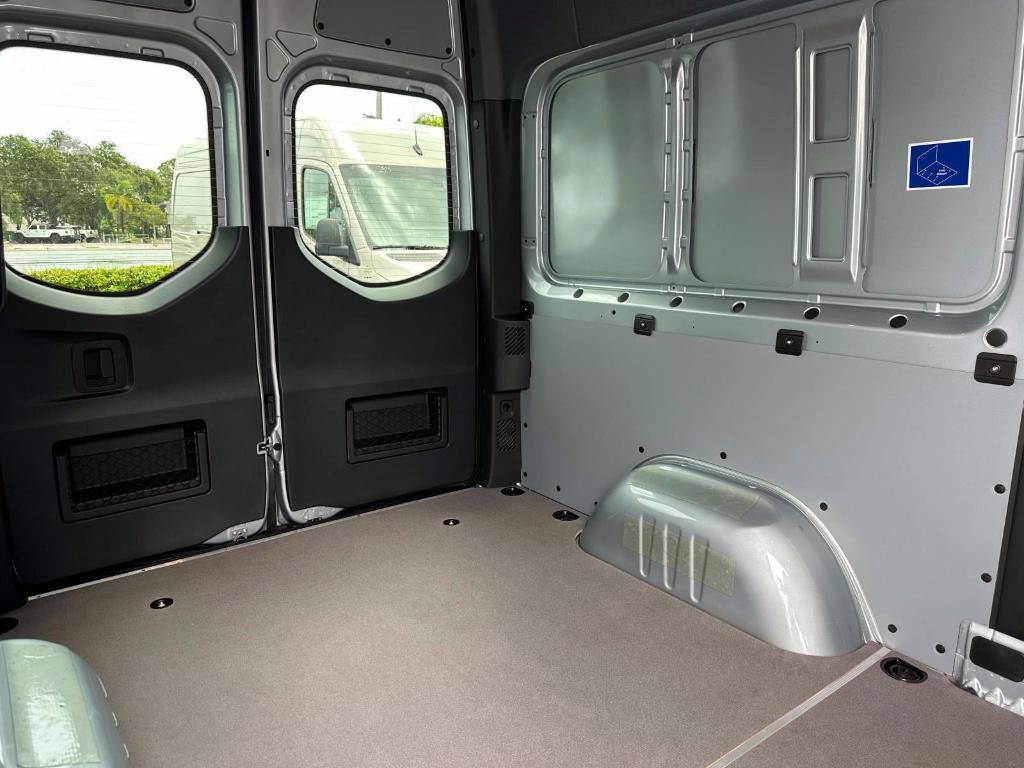 new 2025 Mercedes-Benz Sprinter 2500 car, priced at $68,131